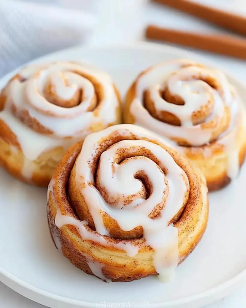 Quick & Easy Crescent Roll Cinnamon Rolls Recipe