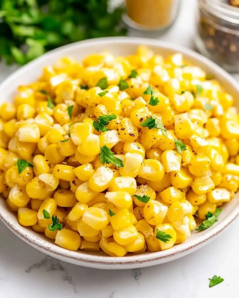 Slow Cooker Creamed Corn with Green Chiles Recipe