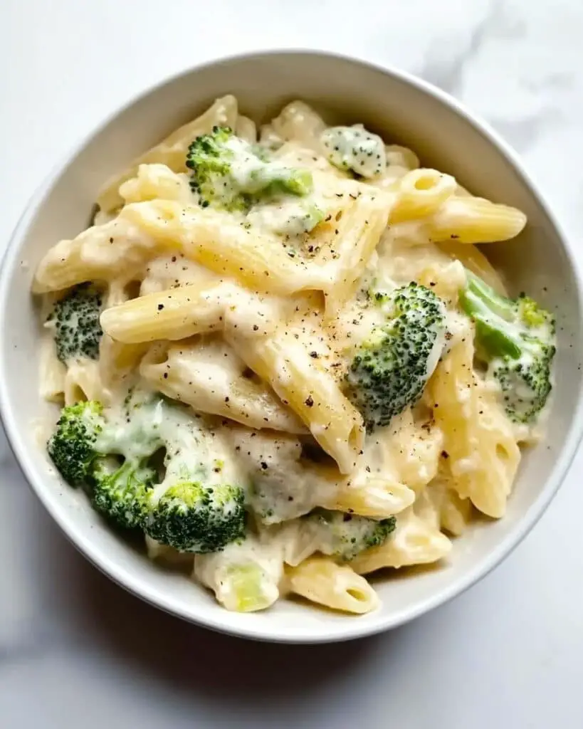 Irresistible Chicken and Broccoli Alfredo Bake Recipe