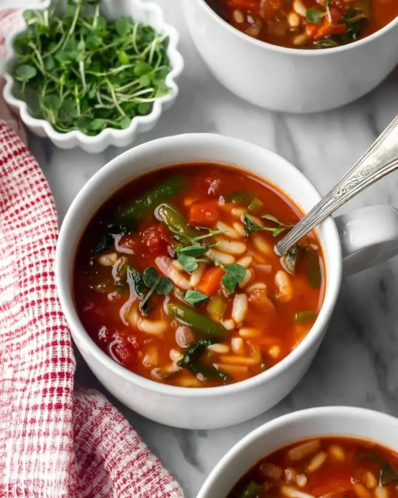 Thick & Hearty Minestrone Soup Recipe