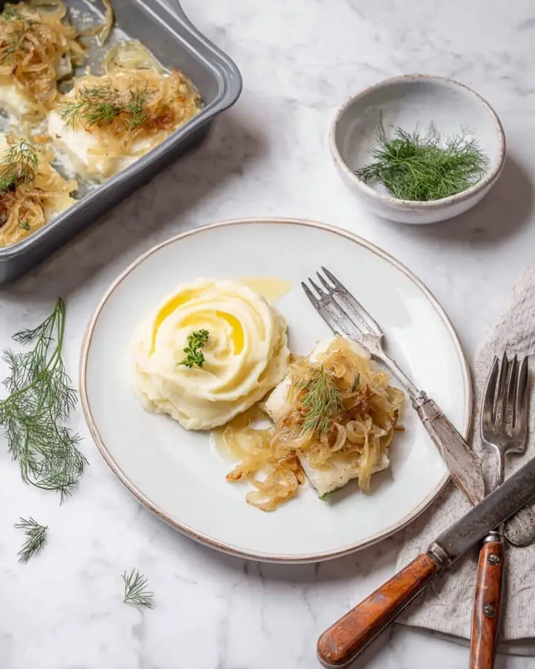 Hake with Onions and Dill Recipe